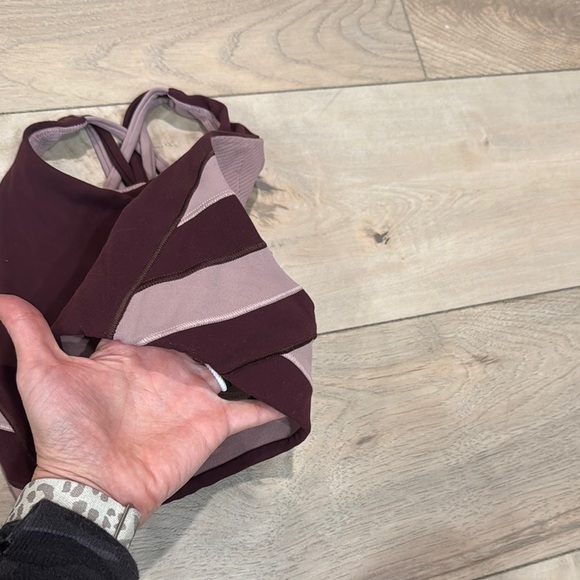 Athleta Hyper Focused Chroma Burgundy and Pink Sports Bra - Picture 2 of 9